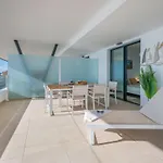 Carvajal Design - Walk To And Train Lejlighed