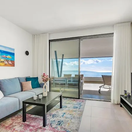 Carvajal Design - Walk To And Train *