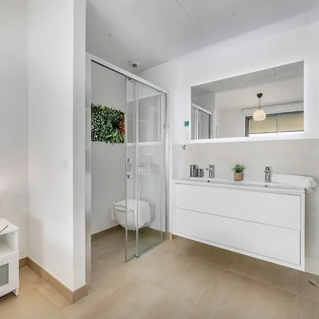 Lejlighed Carvajal Design - Walk To And Train Fuengirola